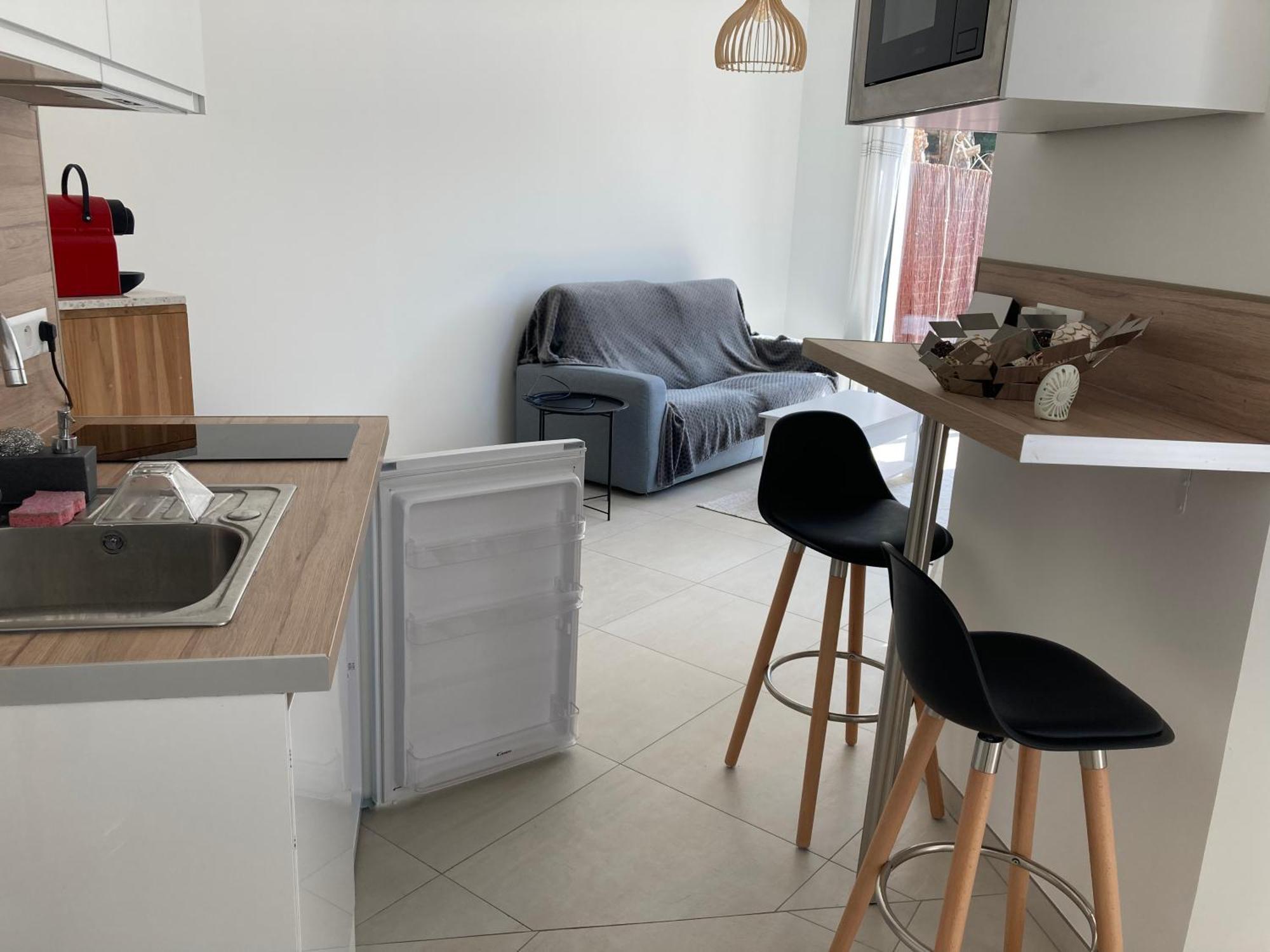 A Louer Style Loft Apartment *